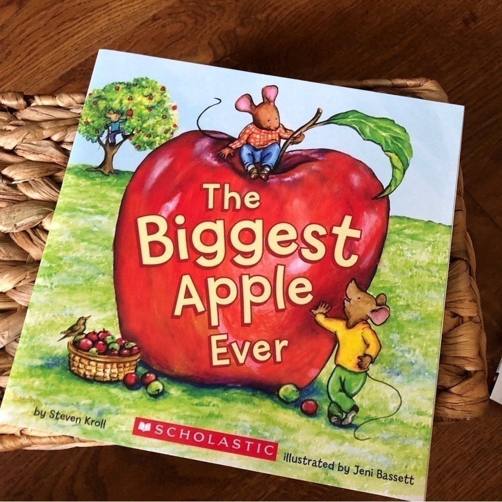 Children’s book: The Biggest Apple Ever by: Steven Kroll paperback